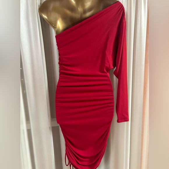 Sexy hot one shoulder dress - Picture 3 of 9